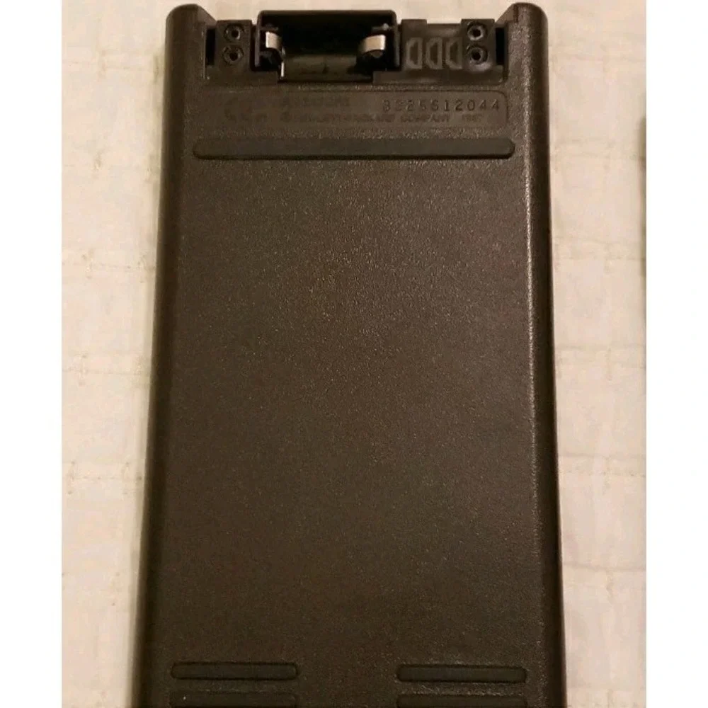 HP Hewlett Packard 10B Business Financial Calculator With Case needs batteries
